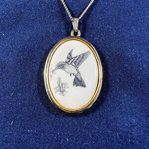 Vintage Barlow Hummingbird Pendant Necklace With Gold-Tone Chain & Oval Charm Si